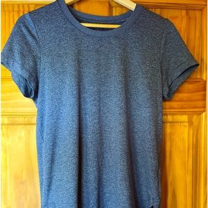 Athleta T shirt